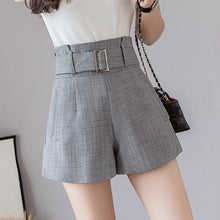 Load image into Gallery viewer, Elegant high waist short