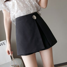 Load image into Gallery viewer, High waisted irregular a line short