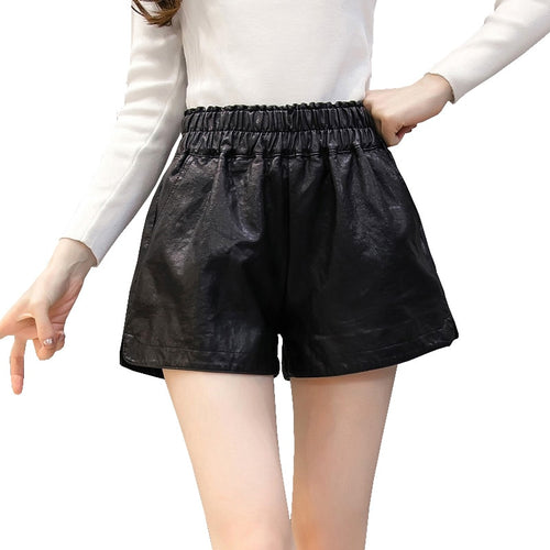 Black Casual faux leather short
